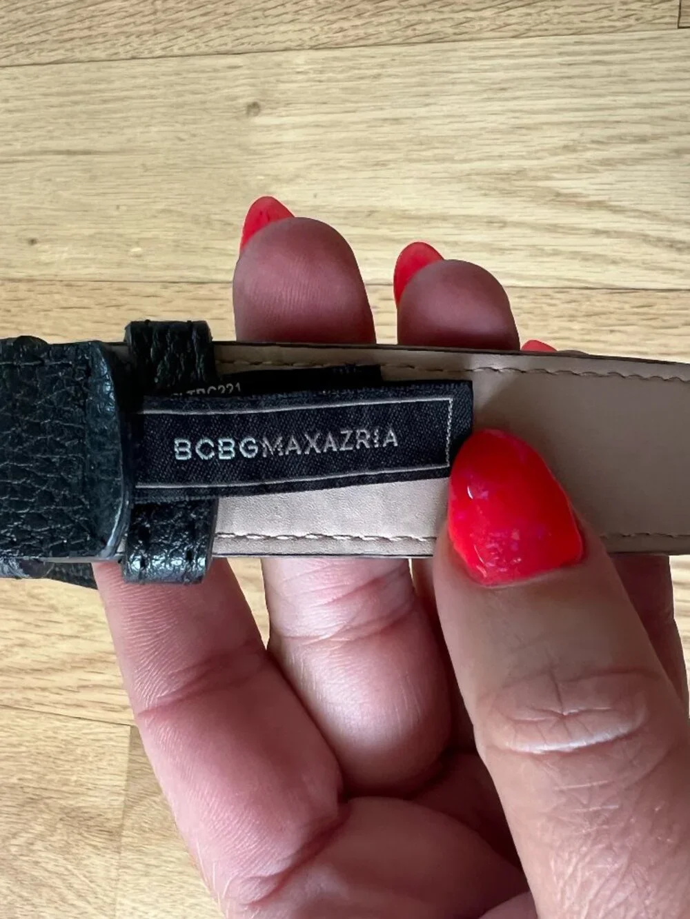 BCBGMAXAZRIA Skinny Leather Belt with Gemstone Cabochons — Size XS/S